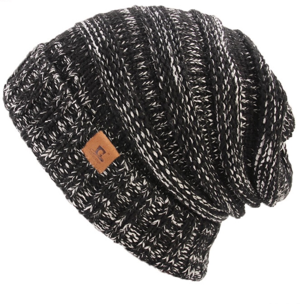 Soft chunky knit slouchy beanie- blk /wthe